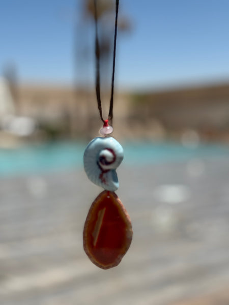 Ceramic Shell & Natural Agate Slice