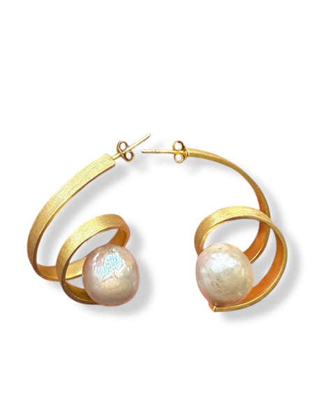 Spiral Handmade Pearl Earrings - InamullumaniEarrings
