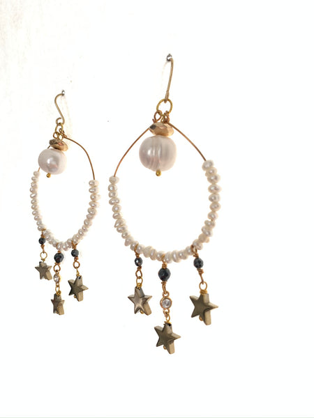 Hoop pearl and star earrings