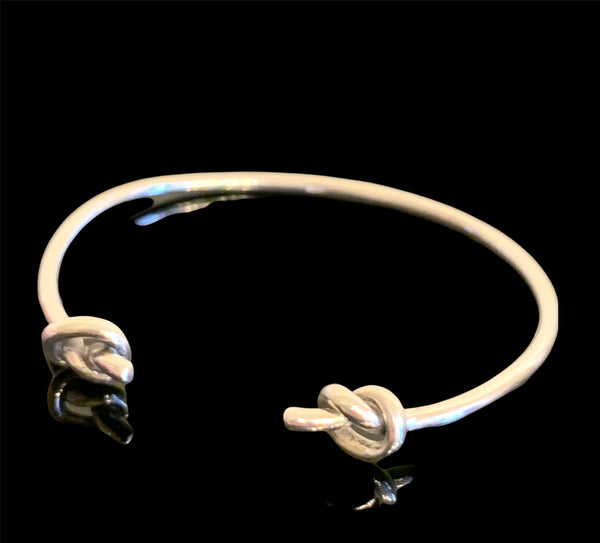 Handmade bracelet sterling silver adjustable with a knot inamullumani 